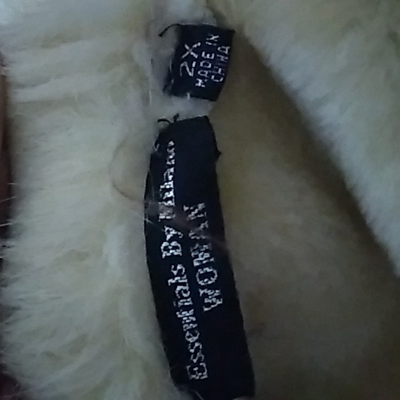 Jacket - Picture 3 of 3